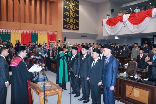 1570090592-RiauBertuah co-1