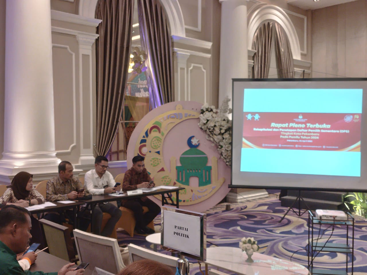 1680798396-RiauBertuah co-WhatsApp Image 2023-04-06 at 21 18 18