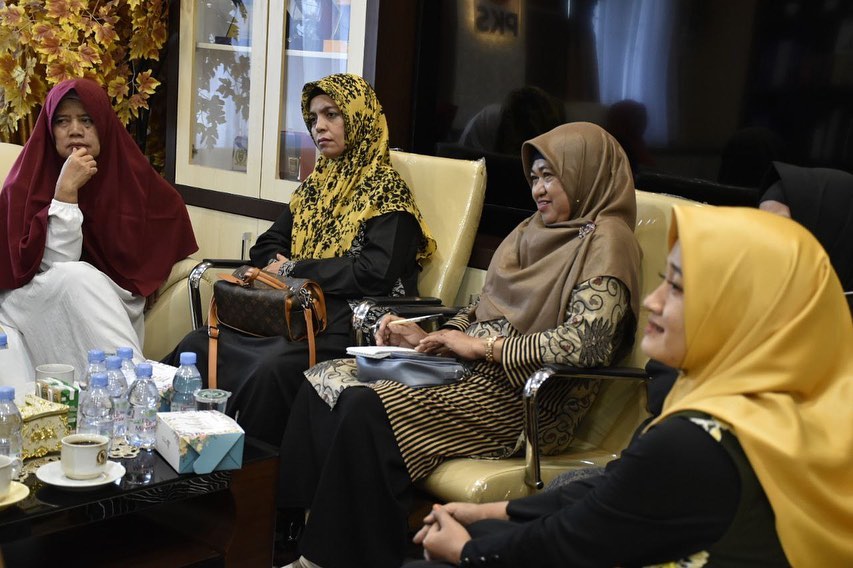 1699523752-RiauBertuah co-WhatsApp Image 2023-11-08 at 20 34 31 (5)